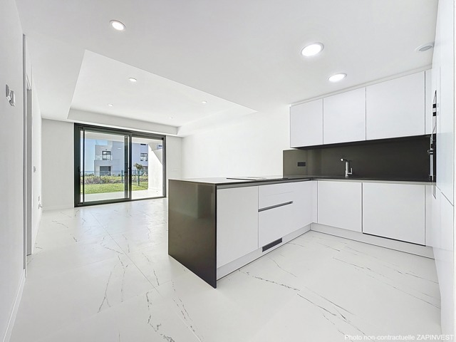 Rez-de-chaussée à Estepona, Malaga - Costa del Sol, Espagne