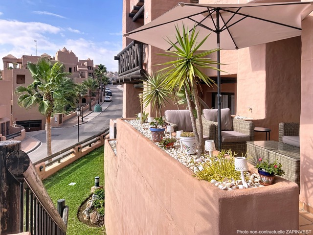 Rez-de-chaussée à Manilva, La Duquesa - Costa del Sol, Espagne