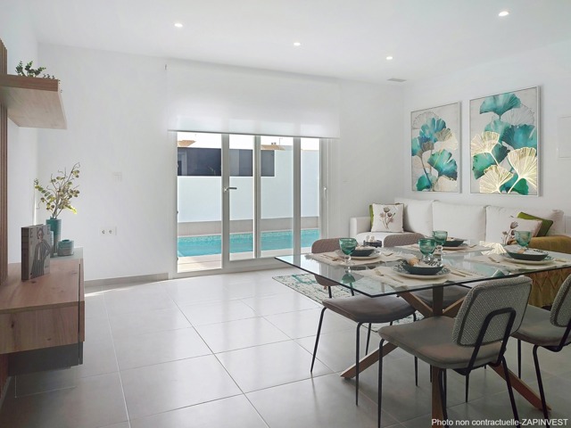 Villa individuelle à Balsicas avec solarium et piscine privée.